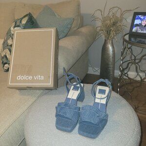 Dolce Vita Denim Sandals Size 8